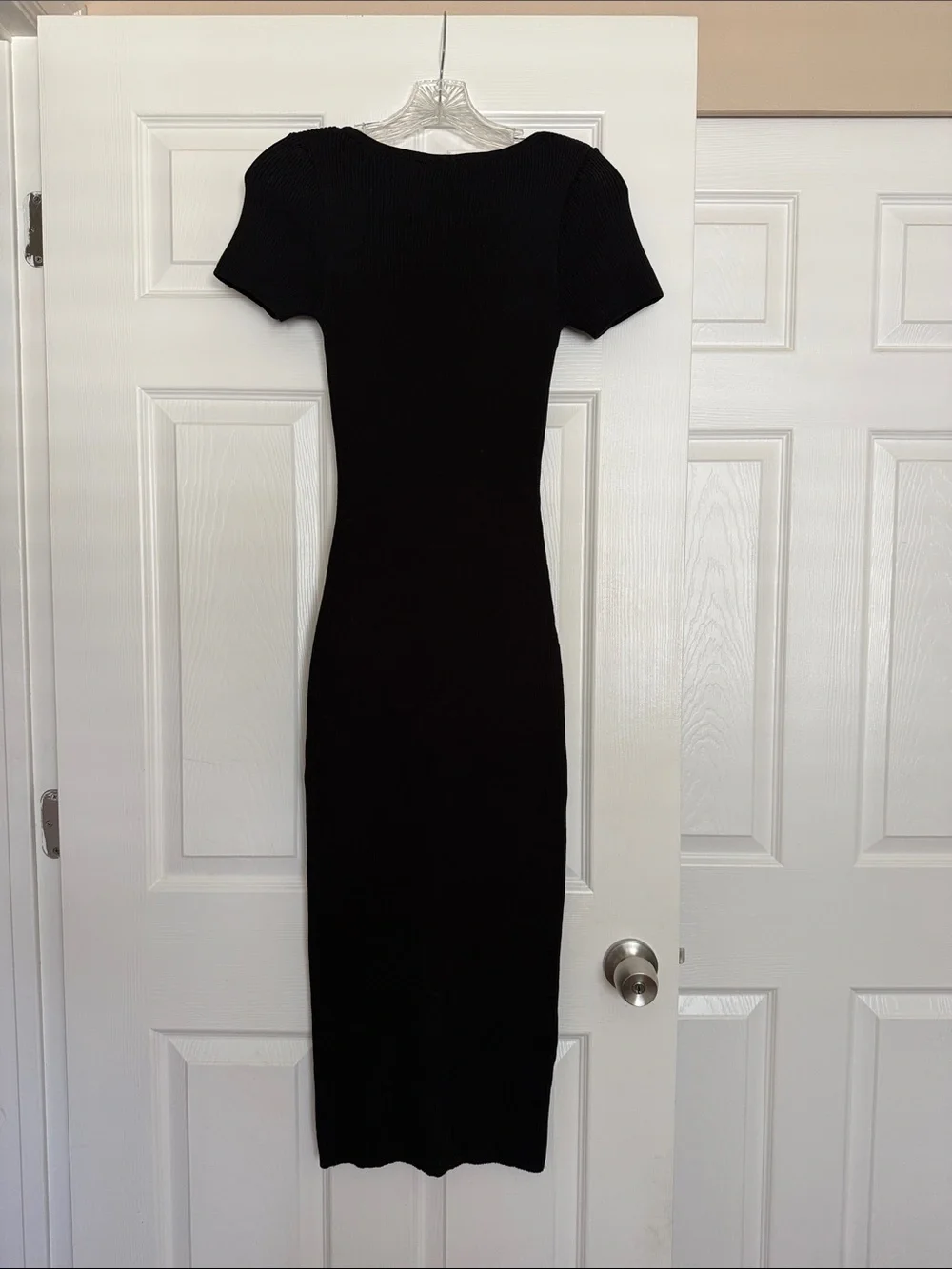 H&M Black Ribbed Midi Dress XS